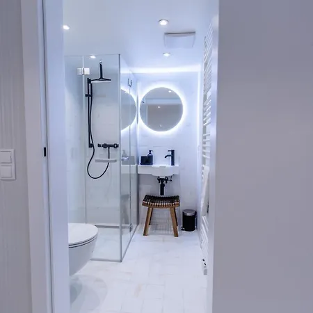 Grosszuegiges Apartment Mit Lounge Naehe Naschmarkt Vienna Esterno foto