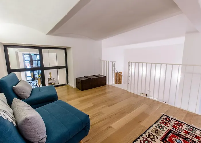 Grosszuegiges Apartment Mit Lounge Naehe Naschmarkt
